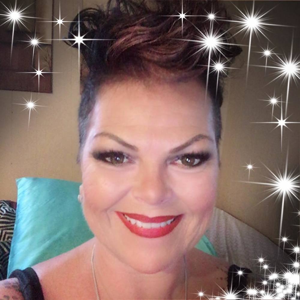 Meet your Posher, Savannah